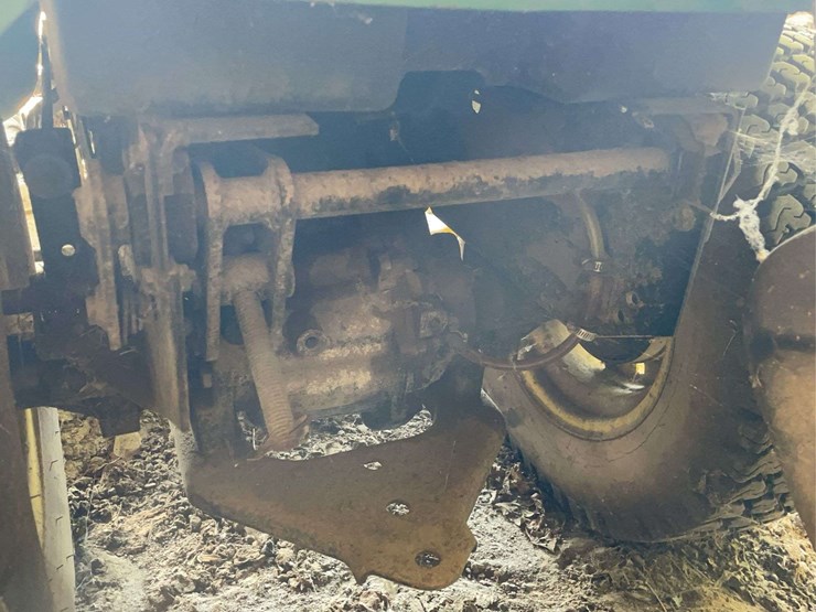 john-deere-316-image-40