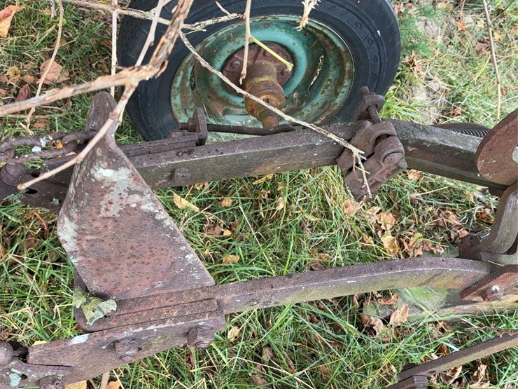 1-bottom-plow-image-10