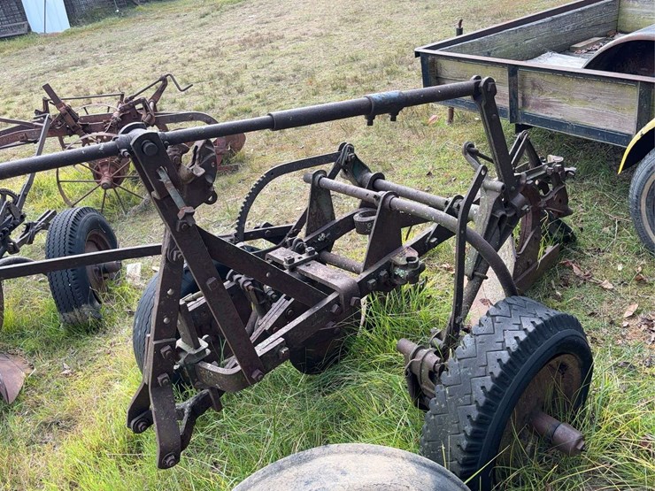 2-bottom-plow-image-4