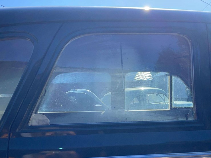 1940-buick-eight-special-image-18