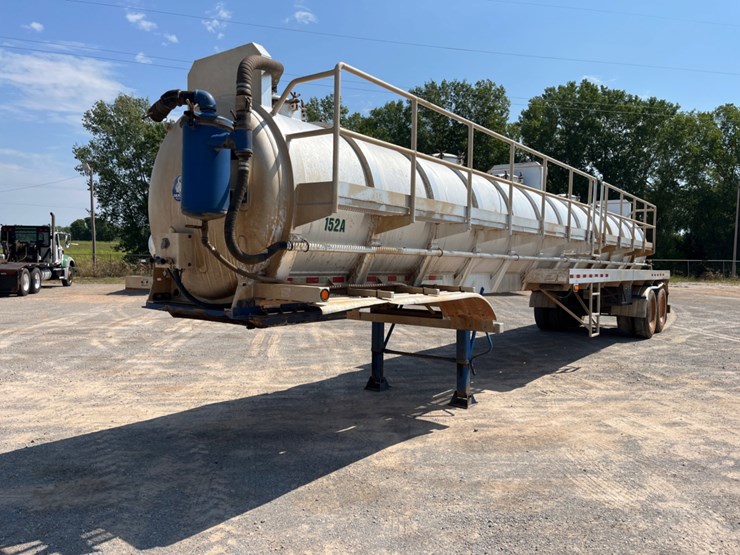 2007-dragon-150-bbl-aluminum-vacuum-trailer-image-1