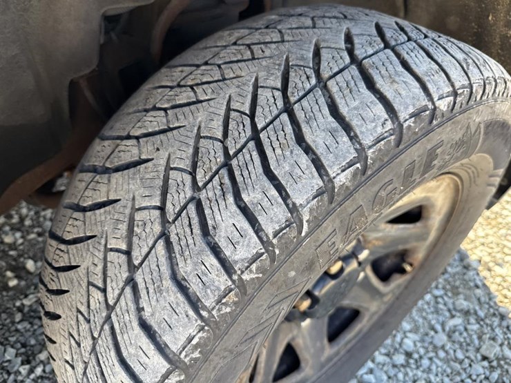 2015-chevrolet-tahoe-image-52