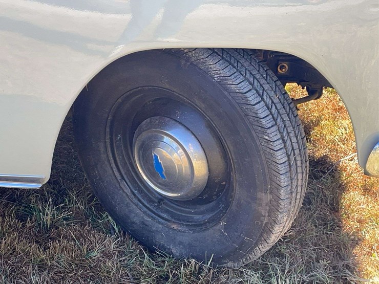 1952-chevrolet-deluxe-image-29