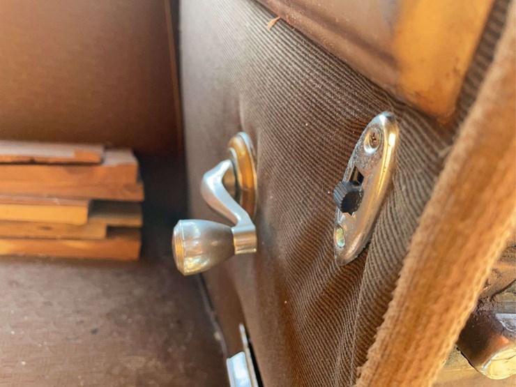 de-soto-custom-image-83