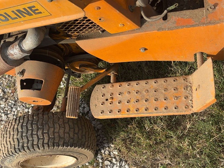 minneapolis-moline-110-hydro-image-39