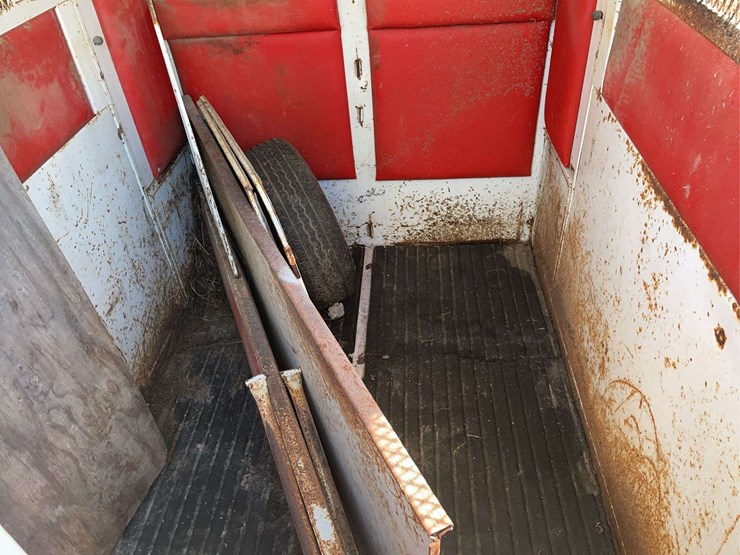 turnbow-horse-trailer-image-33