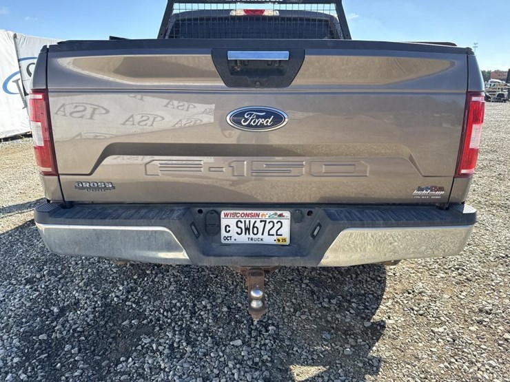 2020-ford-f150-xlt-image-24