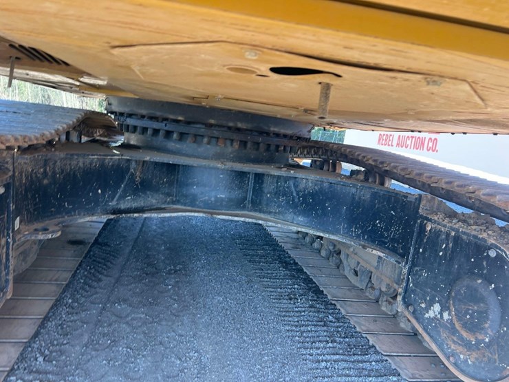 2021-caterpillar-336gc-image-27