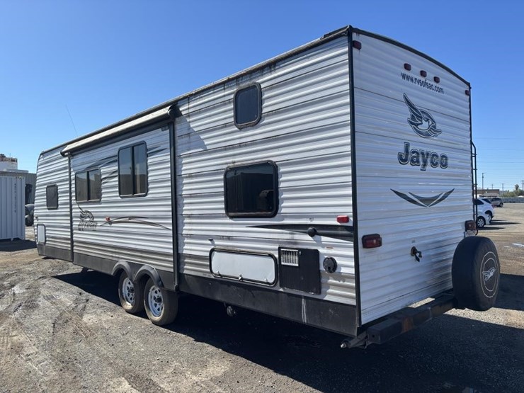 2016-jayco-jay-flight-slx-travel-trailer-image-4