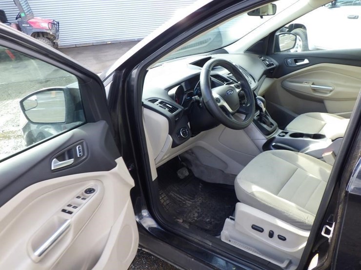 2014-ford-escape-image-5