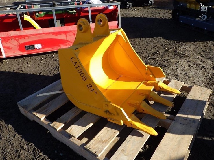 caterpillar-305-image-4