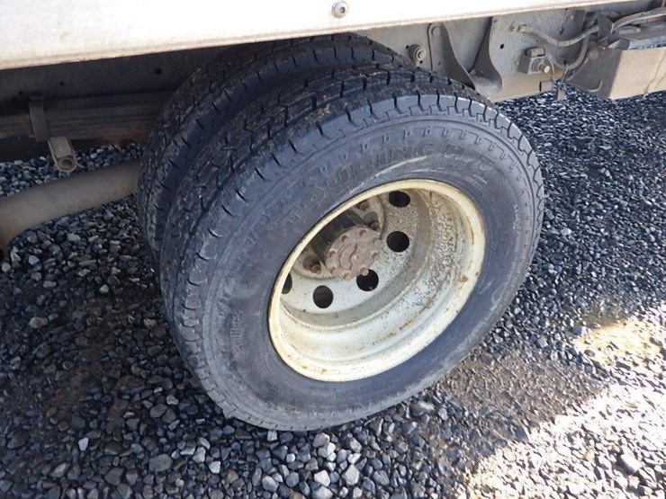 2007-ford-f450-image-28