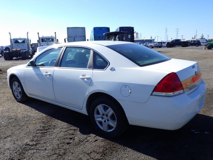 2008-chevrolet-impala-sedan-image-4