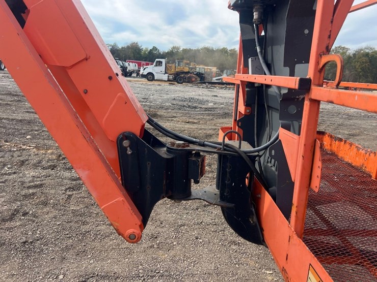 2007-jlg-800aj-image-12