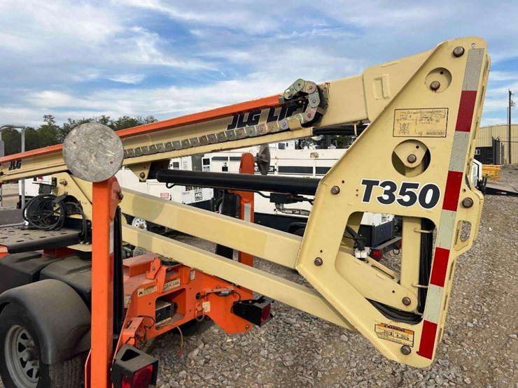 2018-jlg-t350-image-20