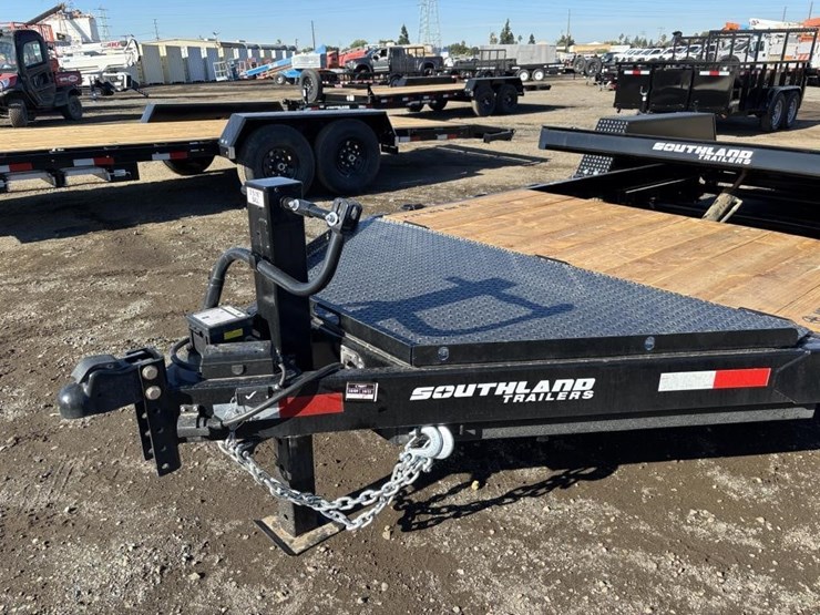 2026-southland-lbat7-416-tlt-tilt-deck-trailer-image-7