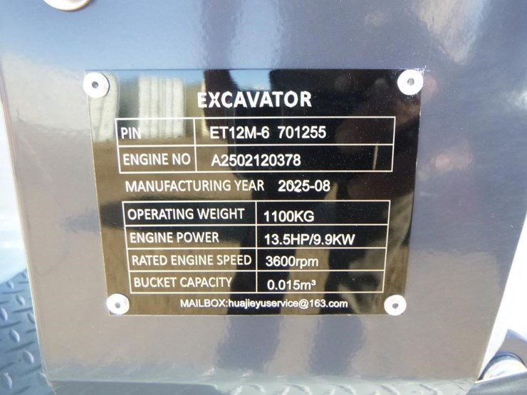 bttl-et12m-6-hydraulic-excavator-image-29