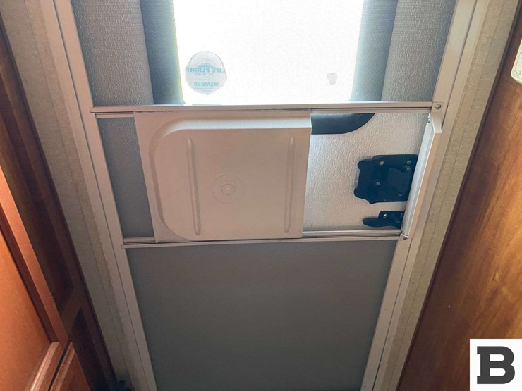 trailblazer-camper-image-38