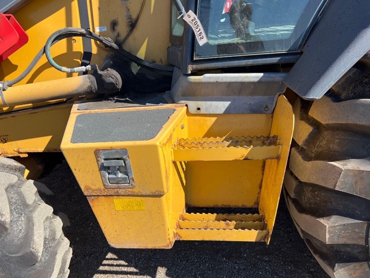 deere-410l-image-20