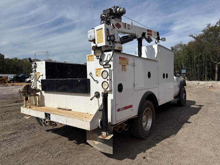 2016-ford-f550-xl-image-6