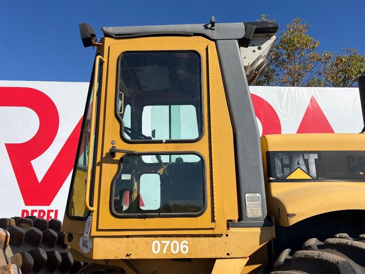 caterpillar-cp-563d-image-14