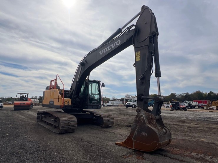 volvo-ec220el-image-6