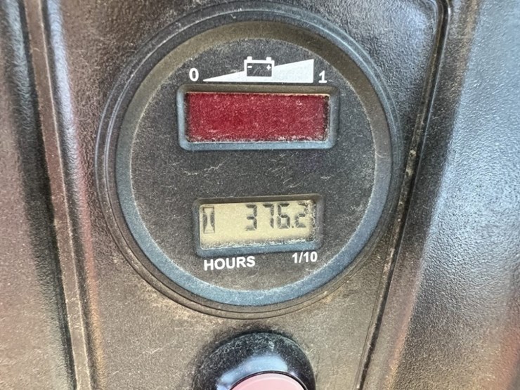 2011-polaris-ranger-ev-image-17