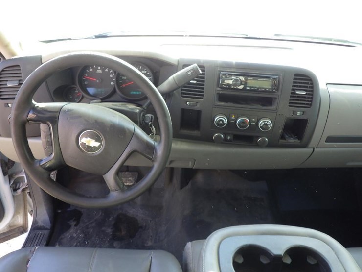 2013-chevrolet-1500-image-7