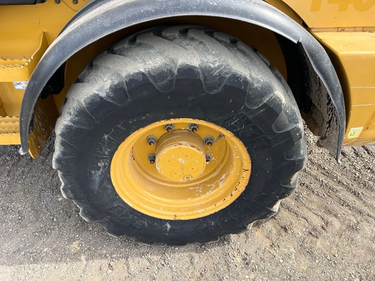2018-caterpillar-908m-image-10