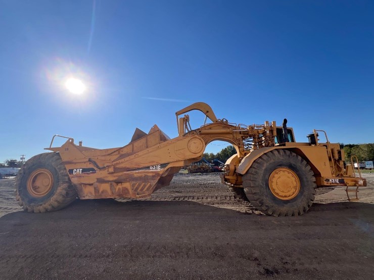 caterpillar-931e-series-ii-motor-scraper-image-5