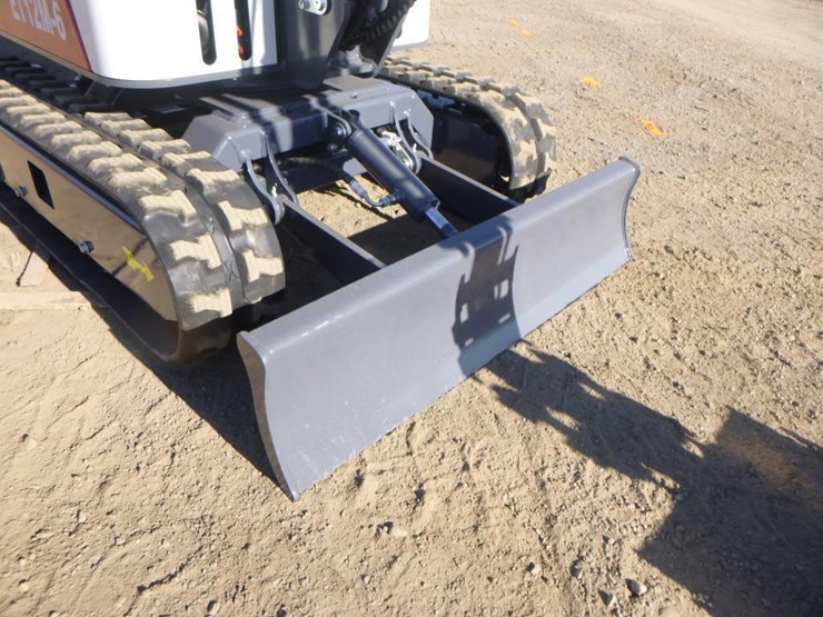 bttl-et12m-6-hydraulic-excavator-image-16