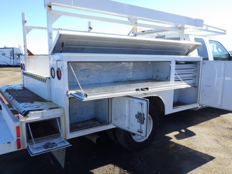 2015-ford-f350-image-9