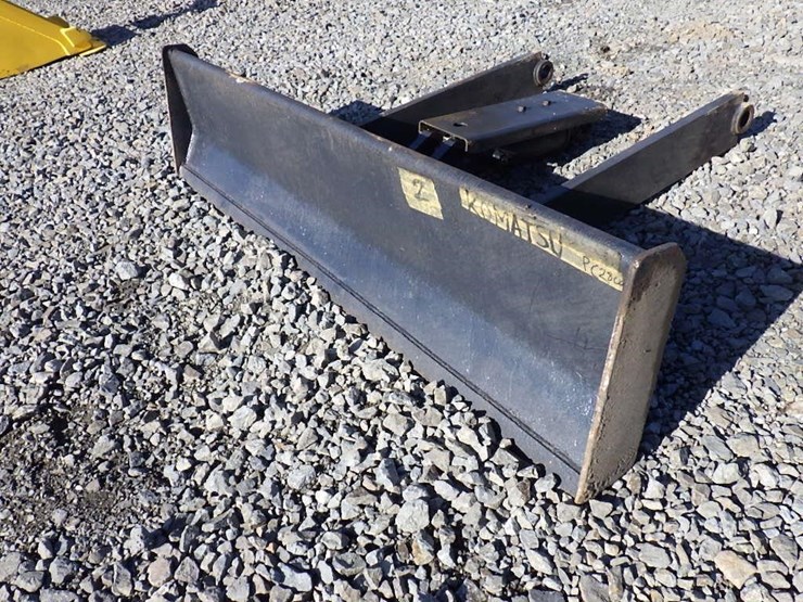 komatsu-pc28uu-image-37