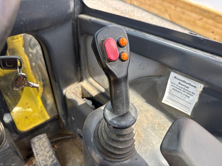 yanmar-v8-image-23