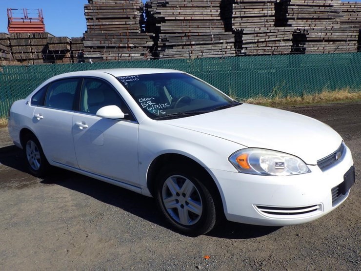 2008-chevrolet-impala-sedan-image-2