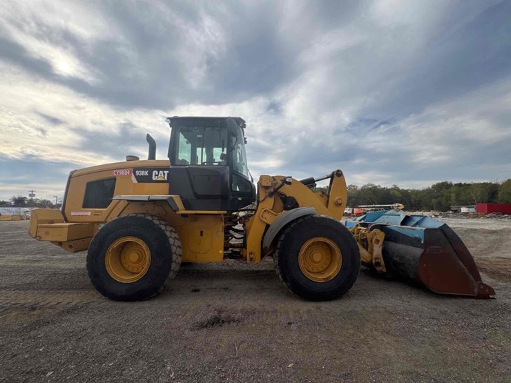 caterpillar-938k-image-5