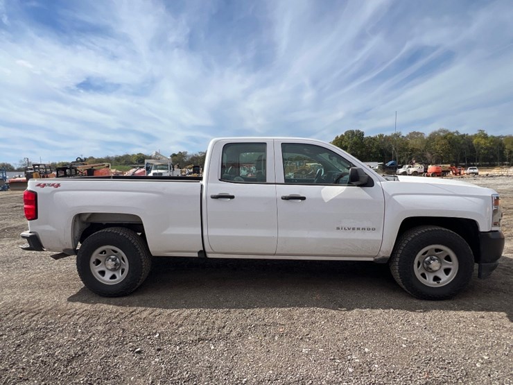 2019-chevrolet-silverado-image-5