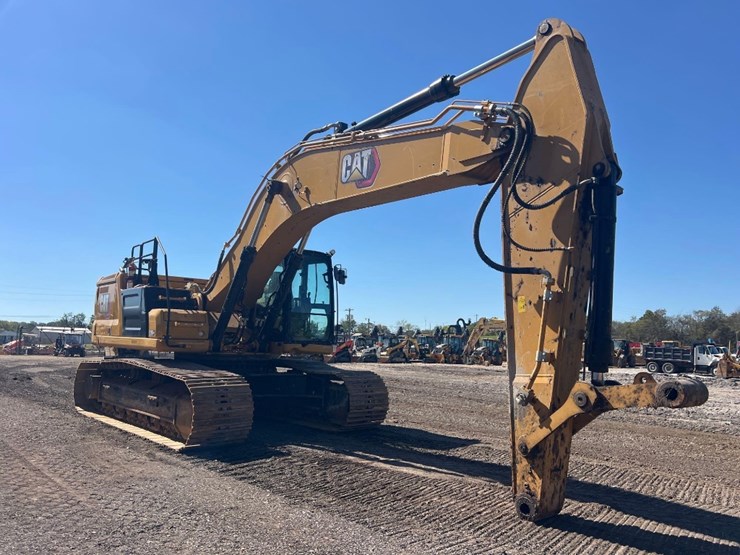 2021-caterpillar-336gc-image-6