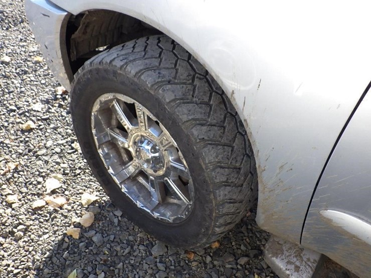 2004-nissan-titan-image-33