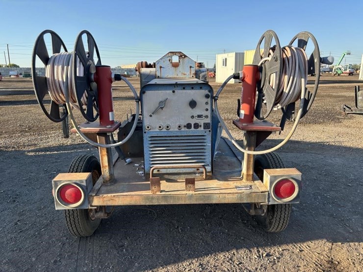 1987-miller-s/a-towable-welder-image-9