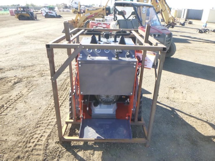 tpm-t460-skid-steer-track-loader-image-6
