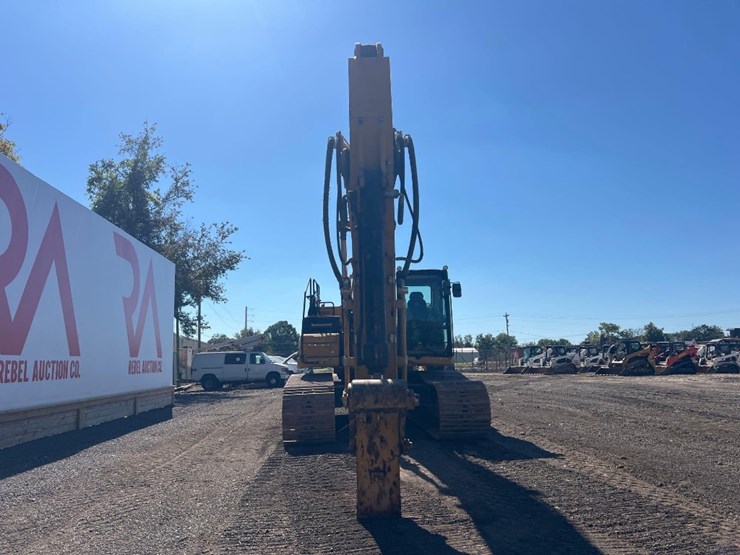 2021-caterpillar-336gc-image-7