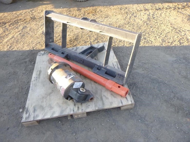 2024-paladin-x1975d-skid-steer-auger-image-1
