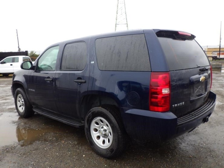 2008-chevrolet-tahoe-image-4