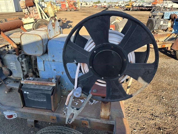 1987-miller-s/a-towable-welder-image-15