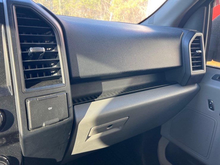 2018-ford-f150-image-23