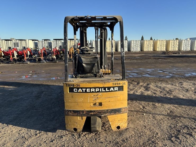 caterpillar-fc40-image-8