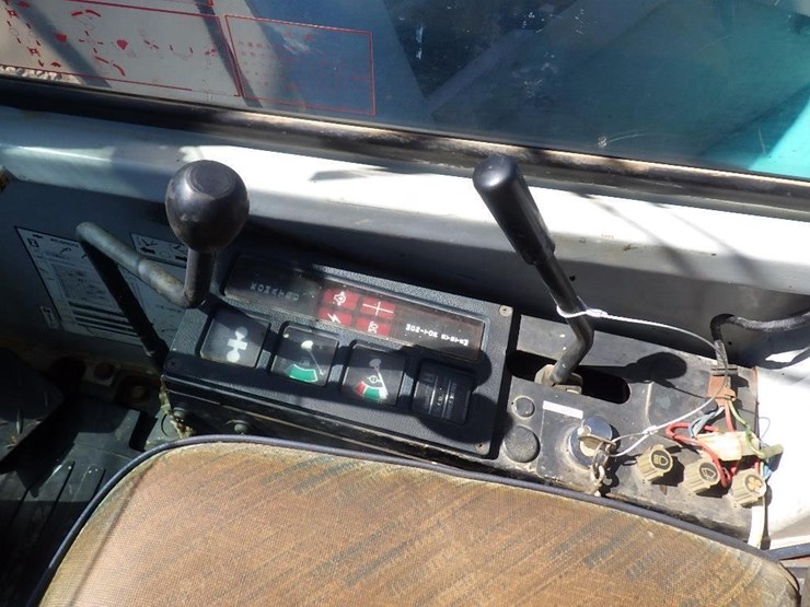 komatsu-pc50uu-1-image-22