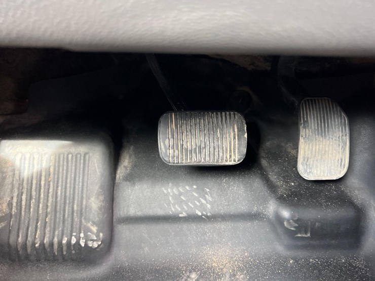 2018-ford-f150-xl-image-28
