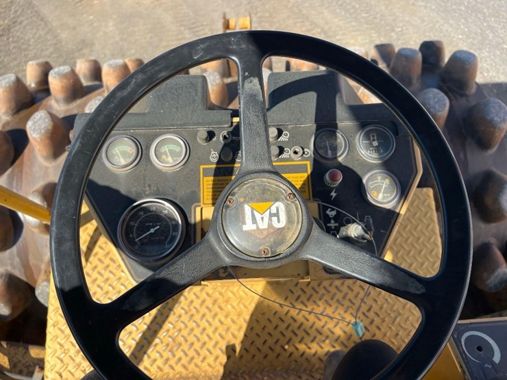 caterpillar-cp-563-image-25